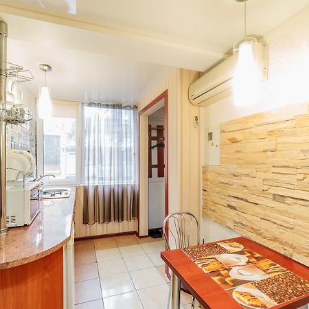 Studio On Grecheskaya Apartment Odessa Luaran gambar